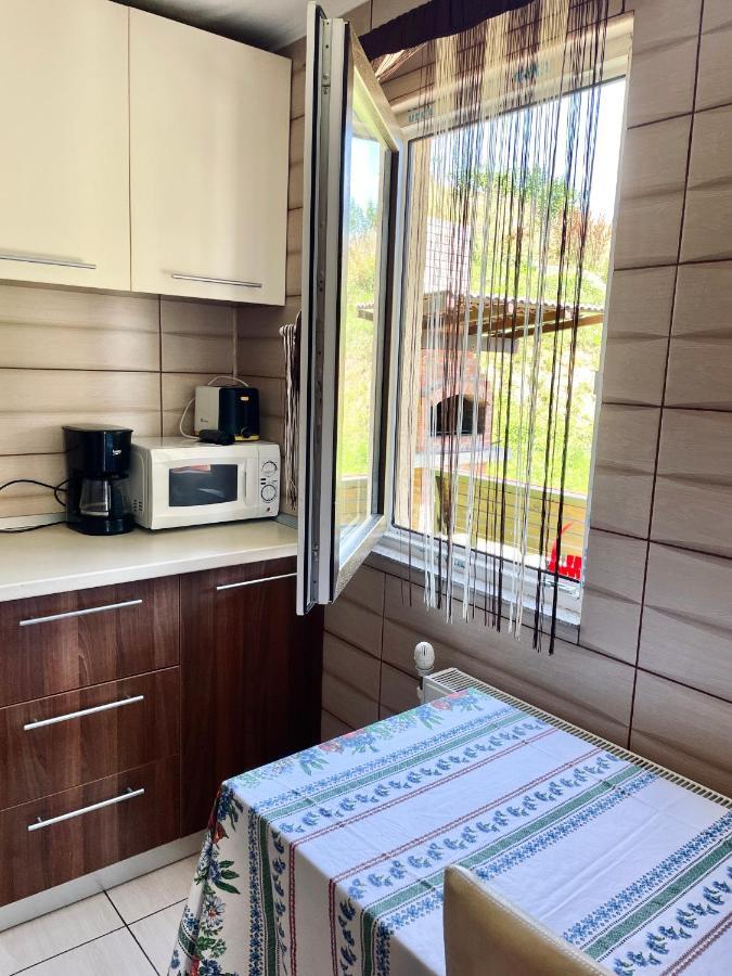 Cabana 7 Brazi Poiana Mărului Exteriör bild